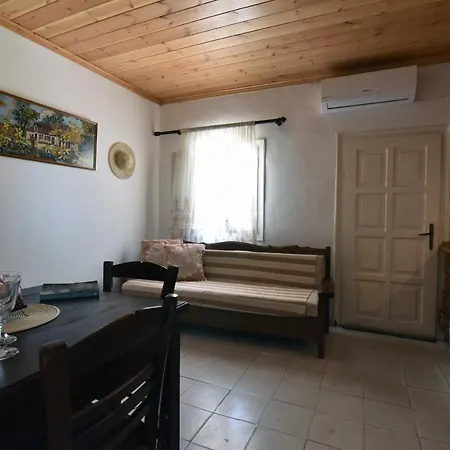 Traditional On The Hillside Of Antiperni * Antipernoi